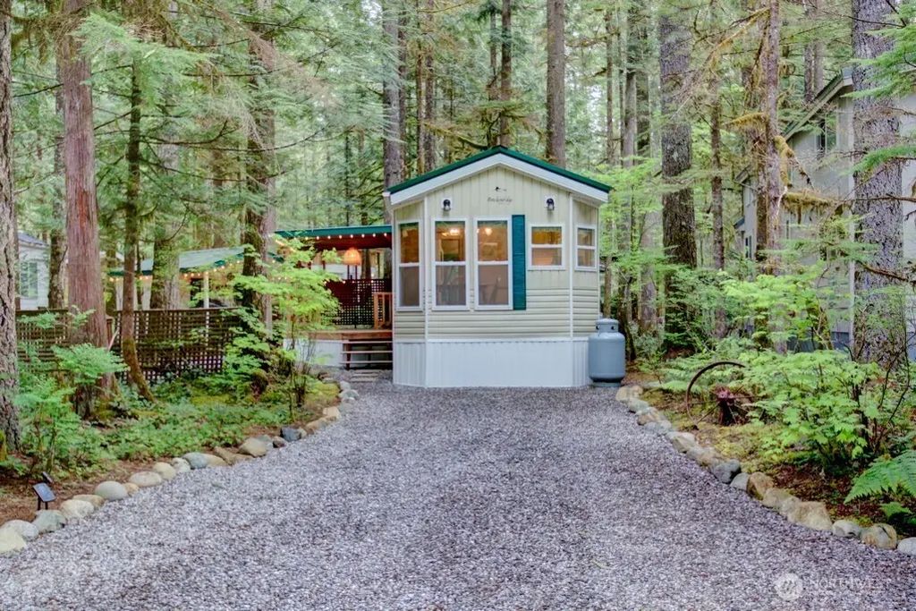 300 Schinn Canyon Drive, Deming