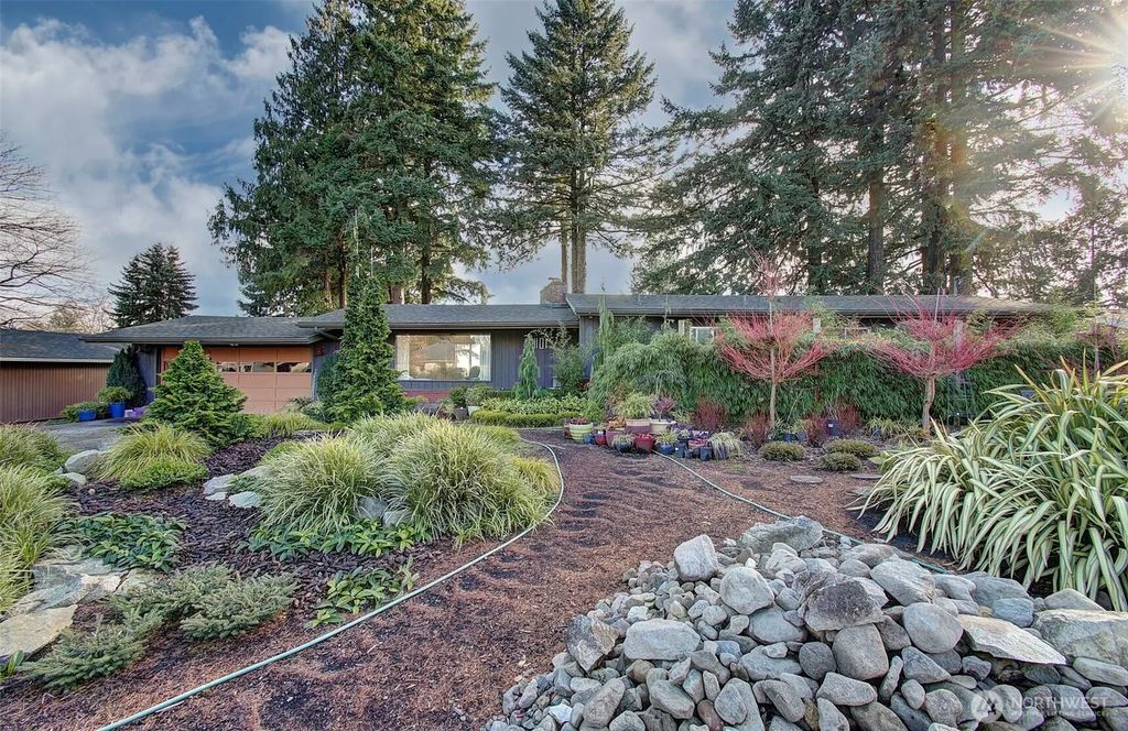1101 Ne 64th Street, Vancouver