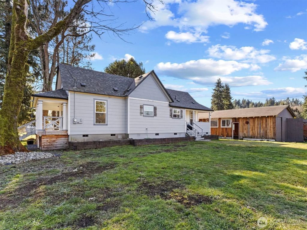 203 E 6th St, Bucoda