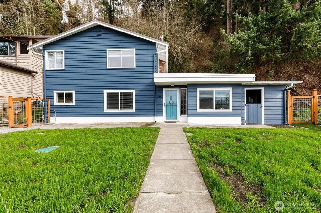 3661 Shorewood Avenue, Greenbank