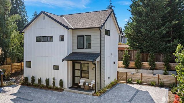 9513 132nd Avenue Ne, Kirkland