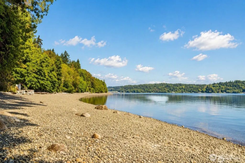 12421 6th Avenue Nw, Gig Harbor
