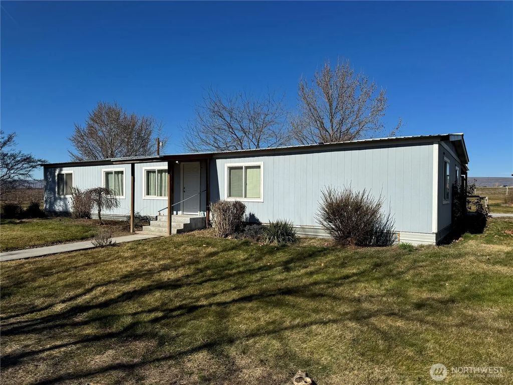 16002 Road 28 Sw, Mattawa