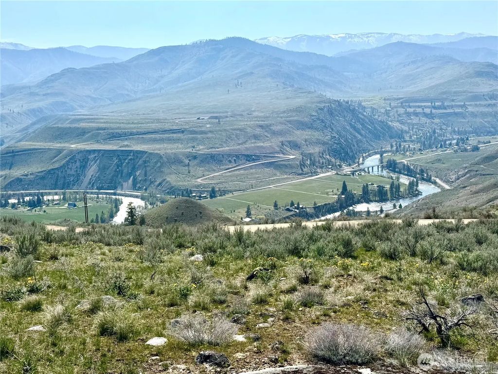 2 Riverbend Overlook, Methow