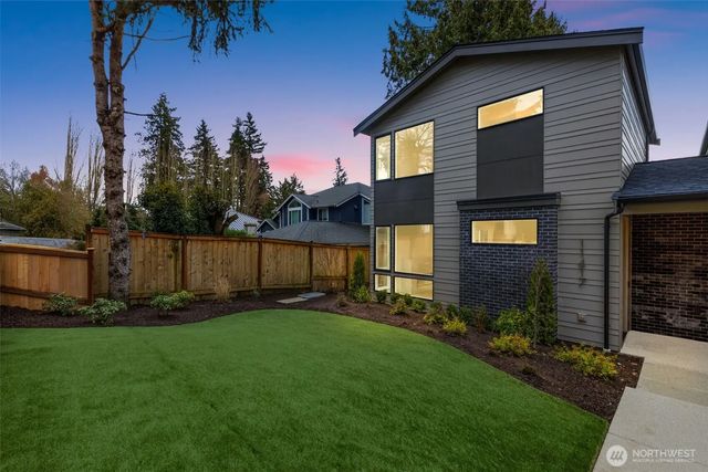 11417 Ne 91st Street, Kirkland