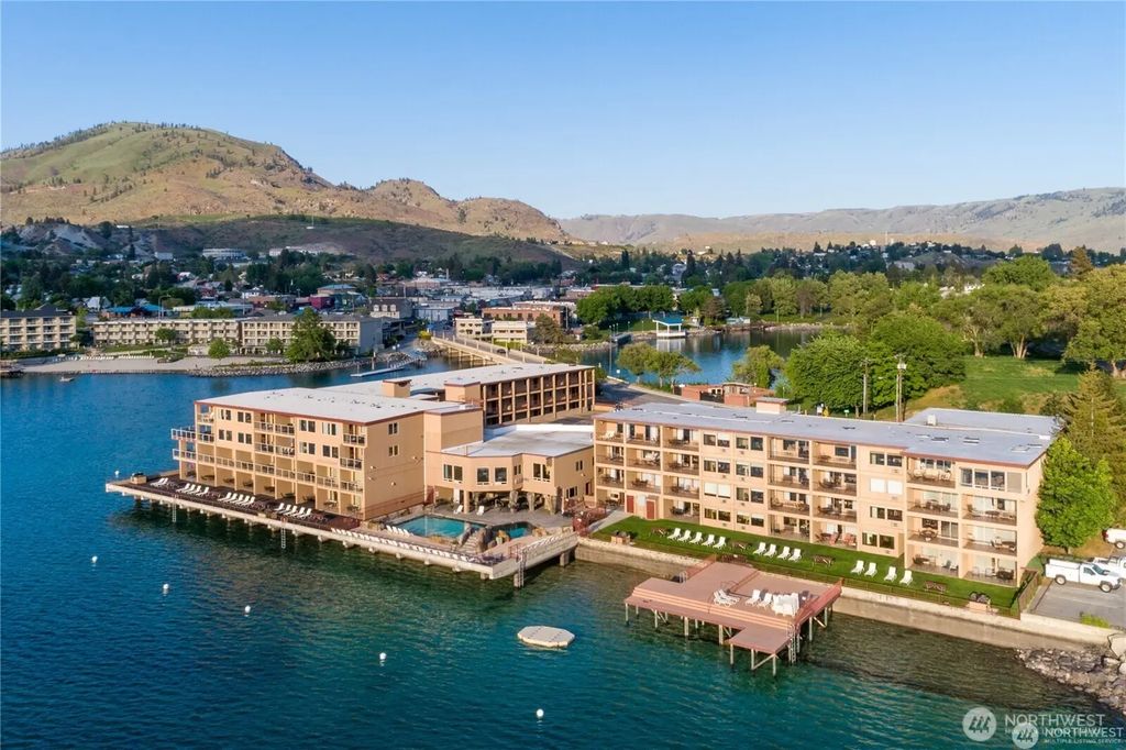 322 W Woodin Avenue 512, Chelan