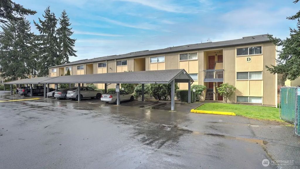 31003 14th Avenue S D 13, Federal Way