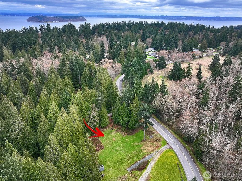 4985 Wilkinson Road, Langley