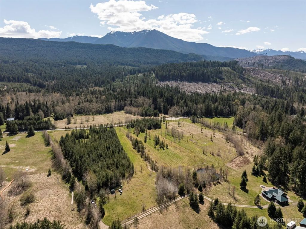 4890 Lost Mountain Road, Sequim
