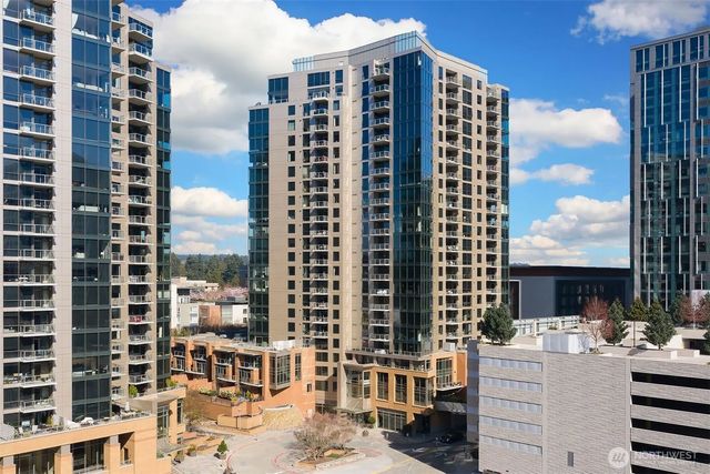 10650 Ne 9th Place 2524, Bellevue