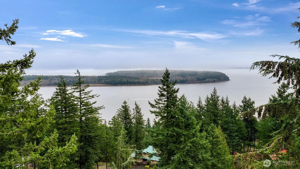 3073 Hales Passage Drive, Lummi Island