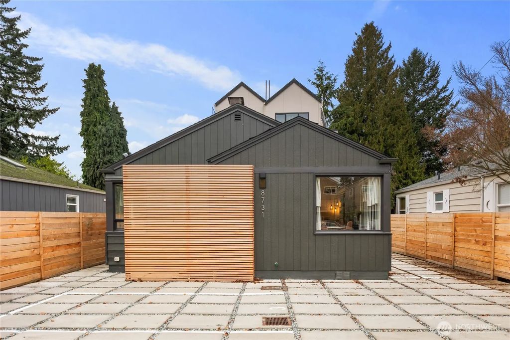8731 13th Avenue Nw, Seattle