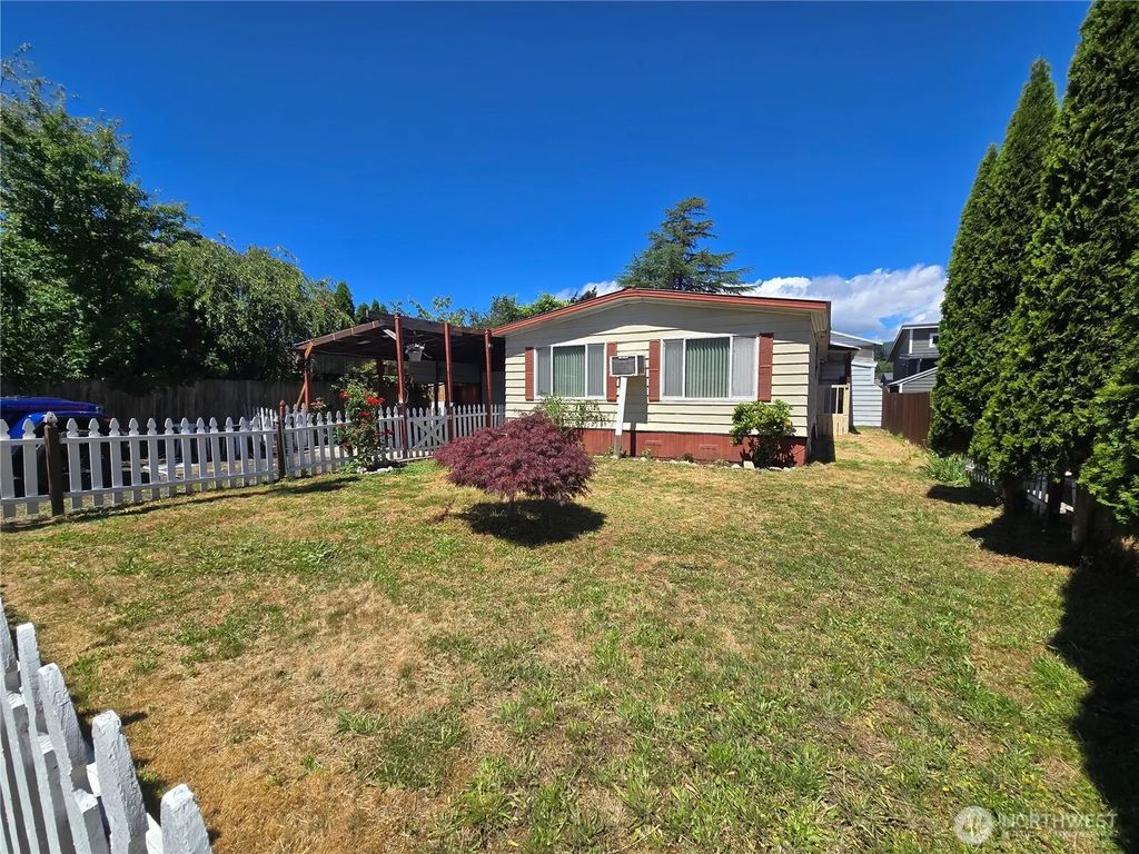147 E Wood Avenue, Morton