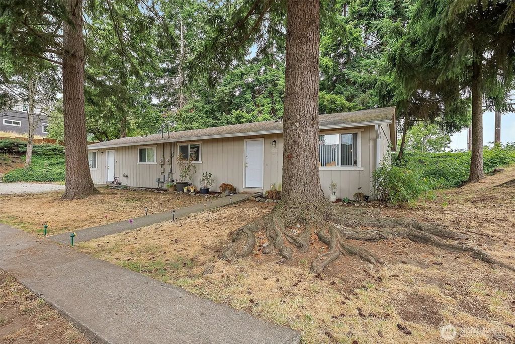 6604 S Madison Street, Tacoma