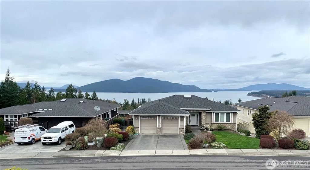 3809 W 12th Street, Anacortes