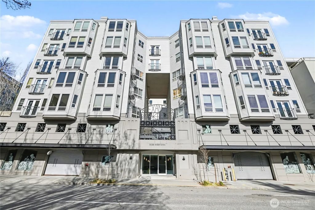 3028 Western Avenue 214, Seattle