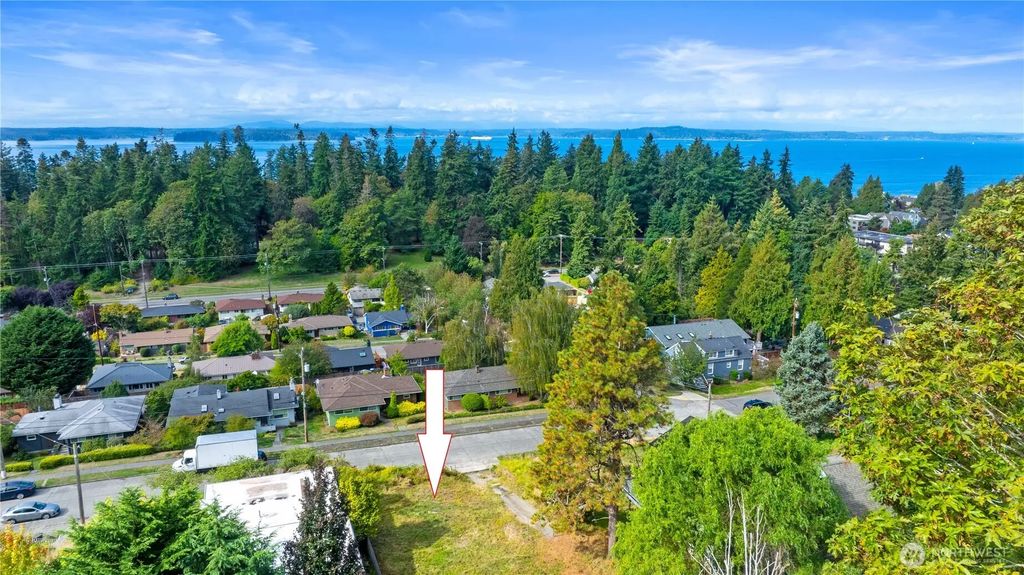 7558 45th Avenue Sw, Seattle