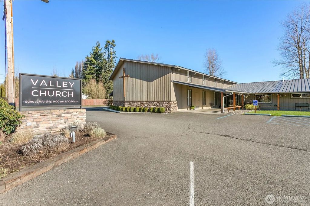 904 Nooksack Avenue, Nooksack