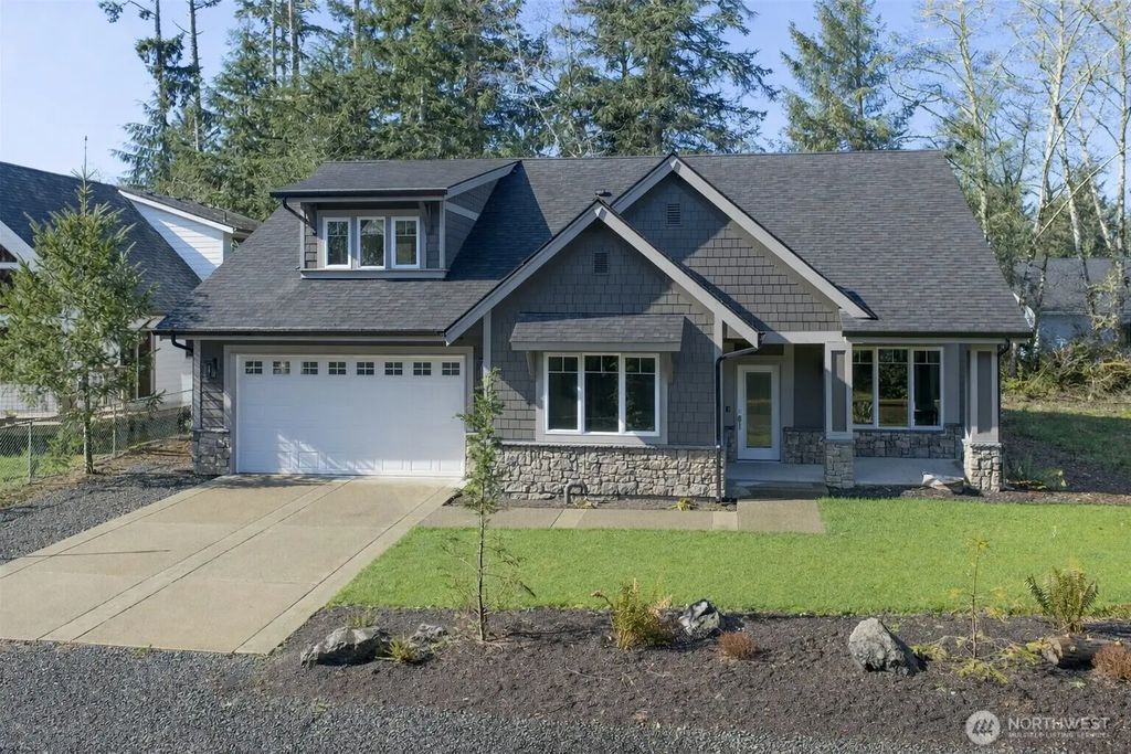 737 Wakina Loop Se, Ocean Shores