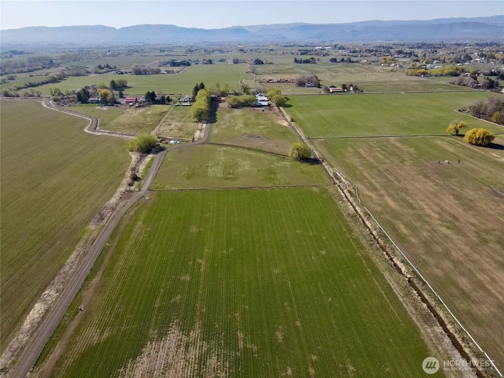 2 Xx Lyons Road, Ellensburg