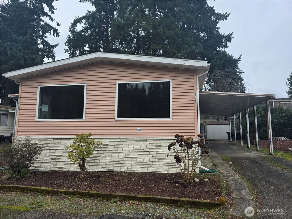 11407 126th Street E 222, Puyallup