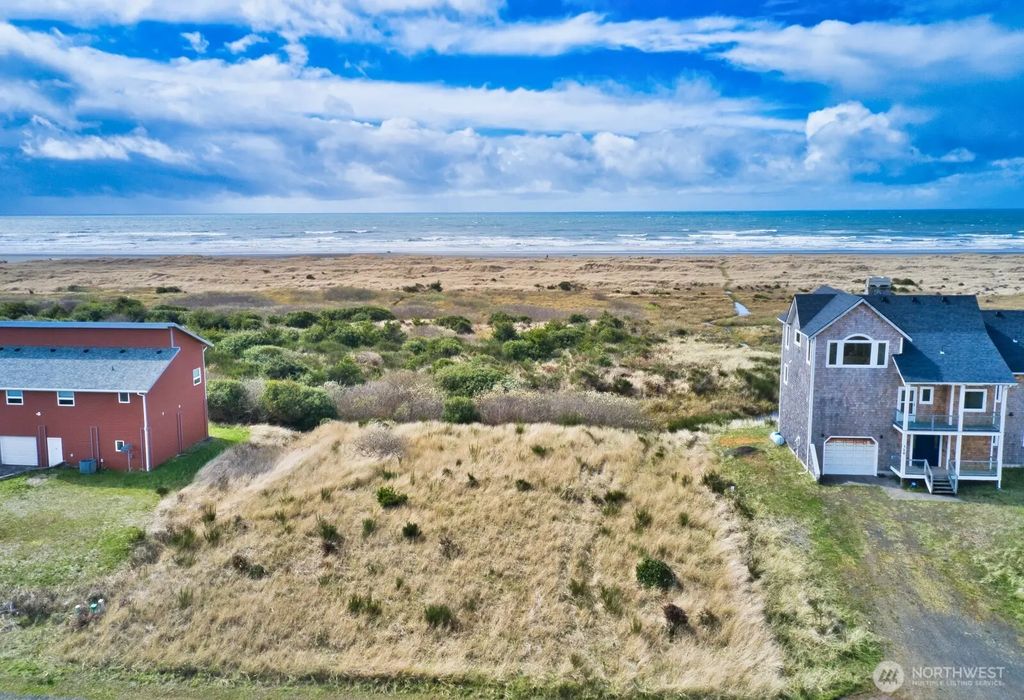 132 Dunes Lane, Ocean Shores