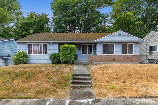 10450 Alderbrook Place Nw, Seattle