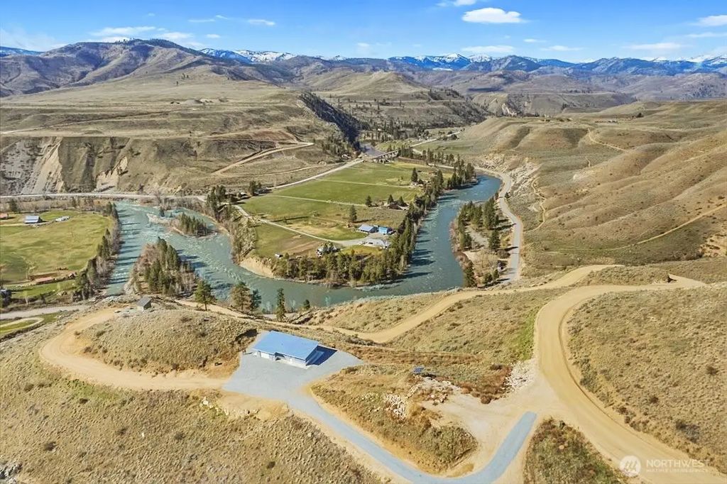 2 Island View Lane, Methow
