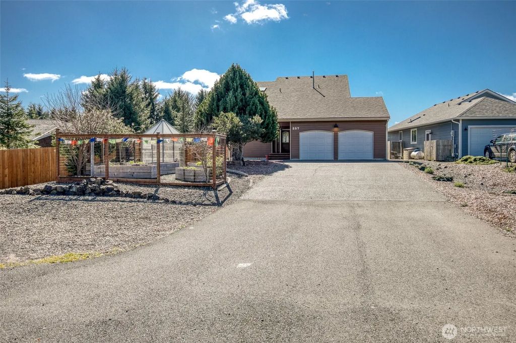 257 Chaparral Street Se, Ocean Shores