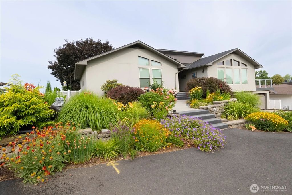 2425 Country Club Road, Walla Walla