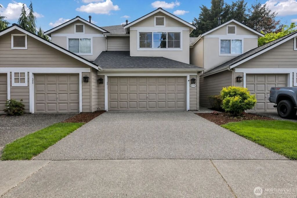 18397 Ne 97th Court, Redmond