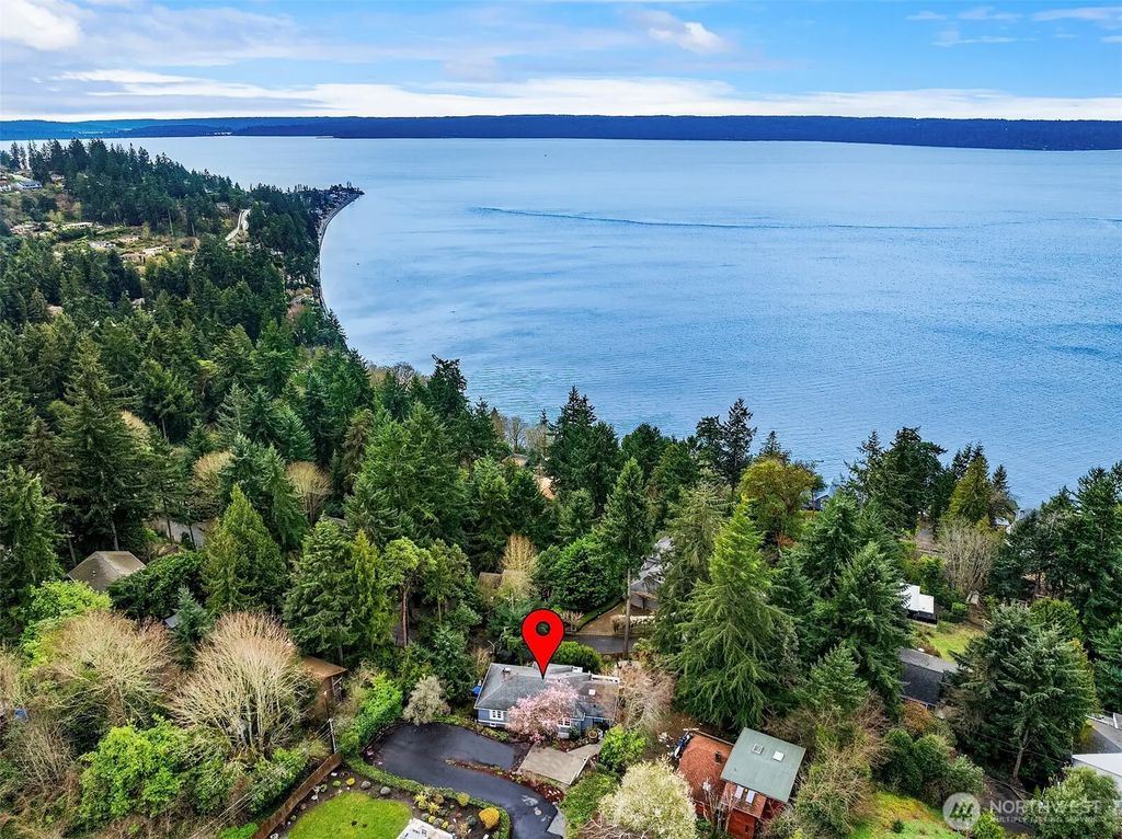 15828 25th Avenue Sw, Burien
