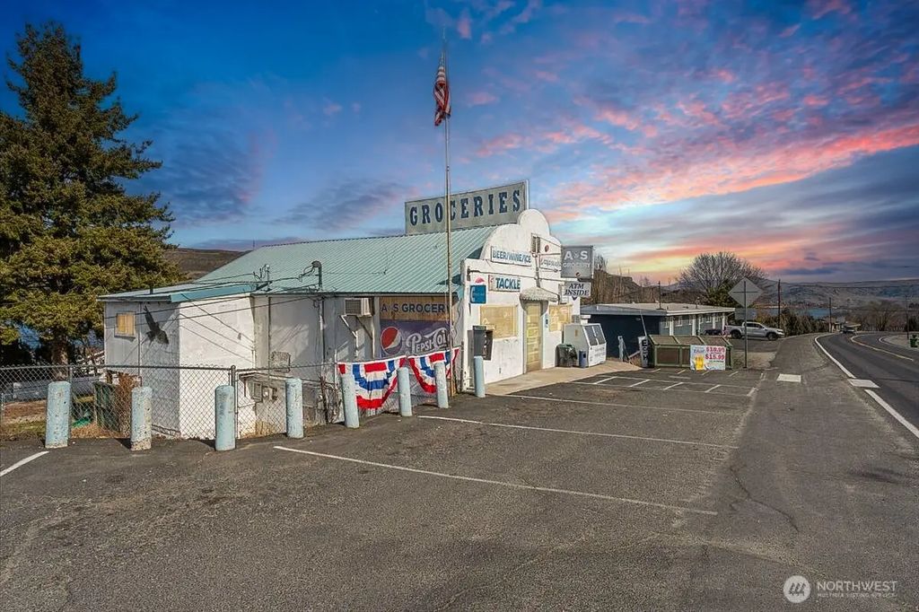 119 E Coulee Boulevard, Electric City