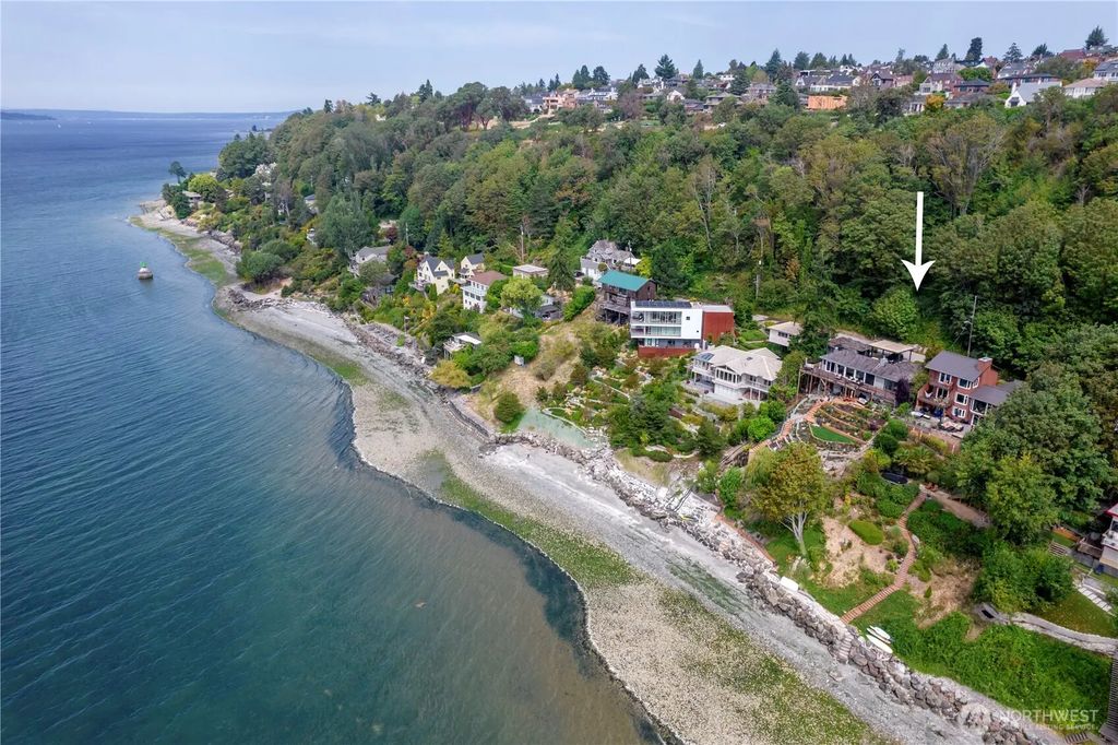 23 Xx Perkins Lane W, Seattle