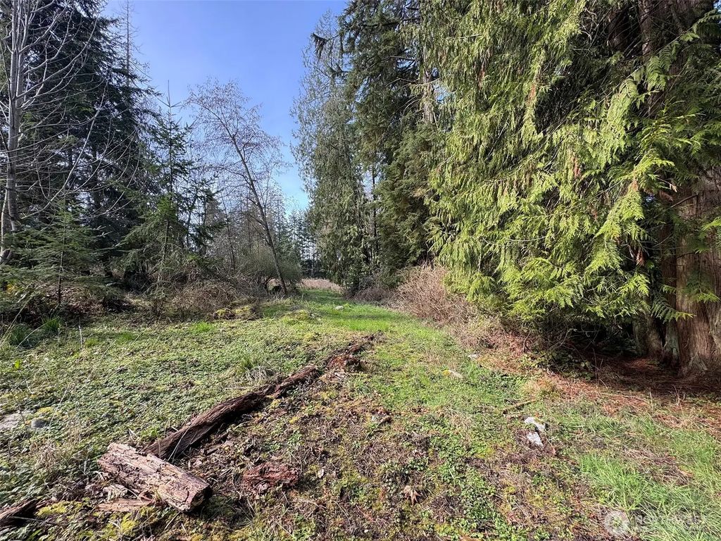 2211 Lindberg Road, Port Angeles