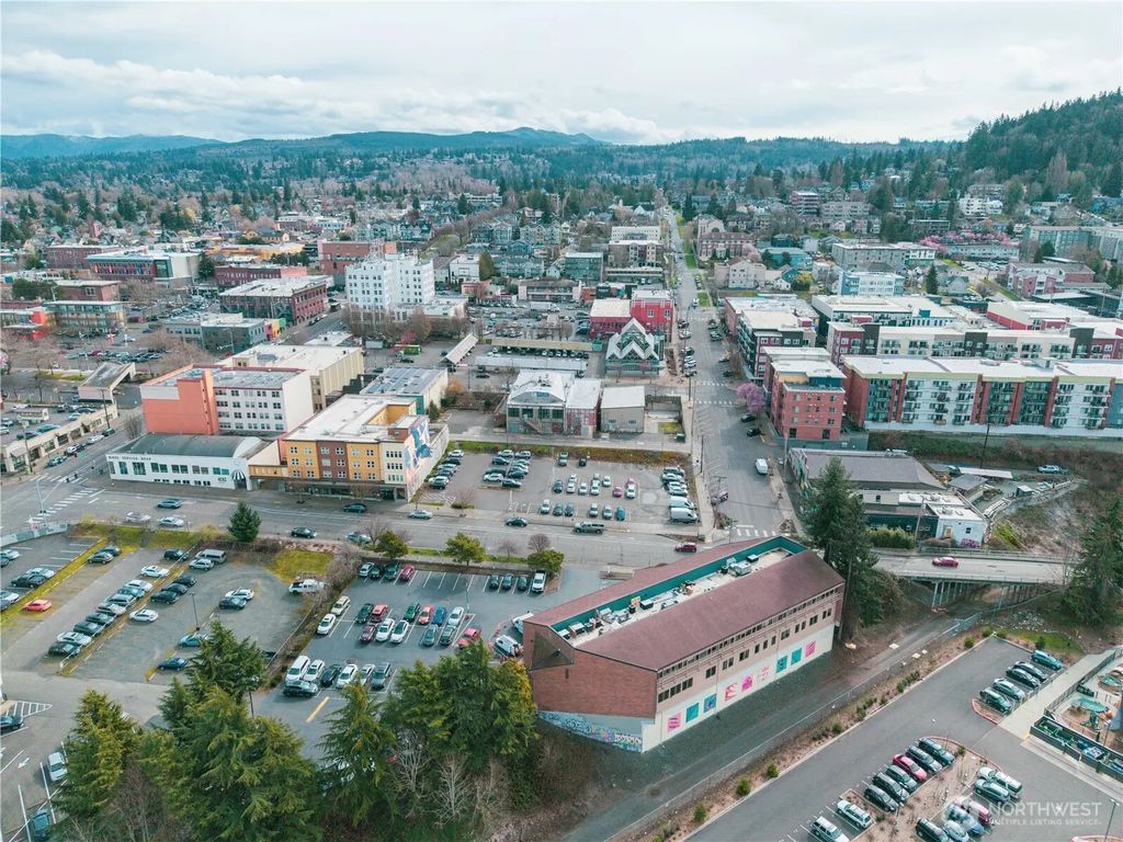 1112 Cornwall Avenue, Bellingham