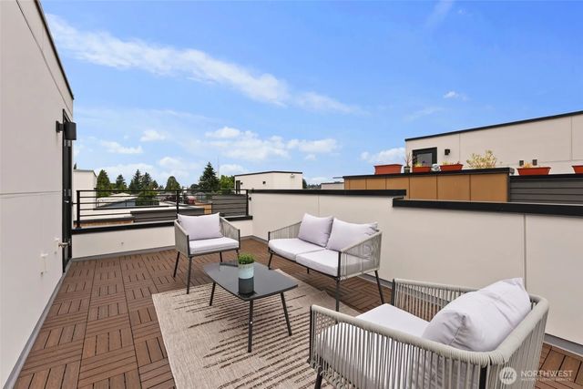 9239 A 16th Avenue Sw, Seattle