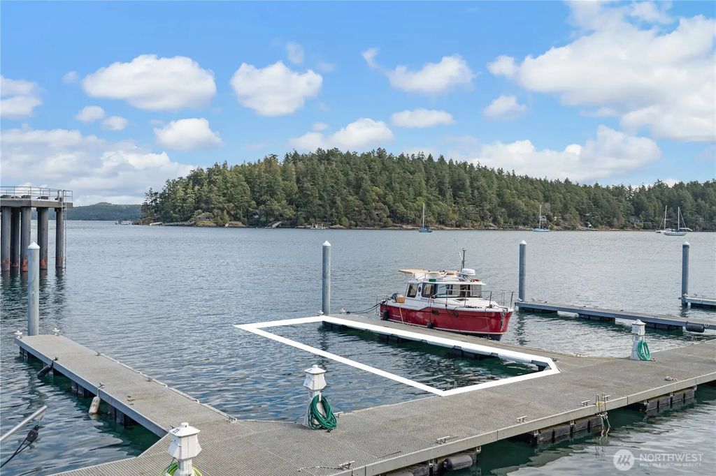 Warbass Way 5, Friday Harbor