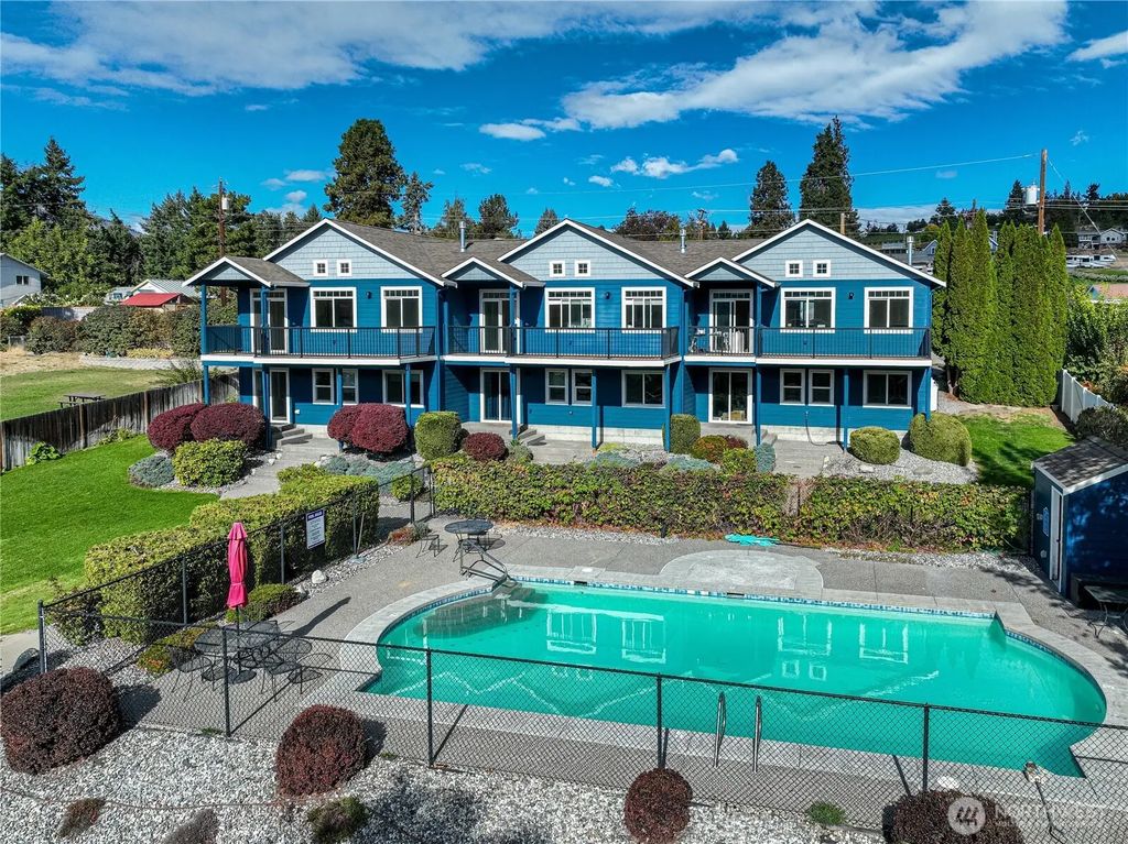 744 Wapato Way A, Manson