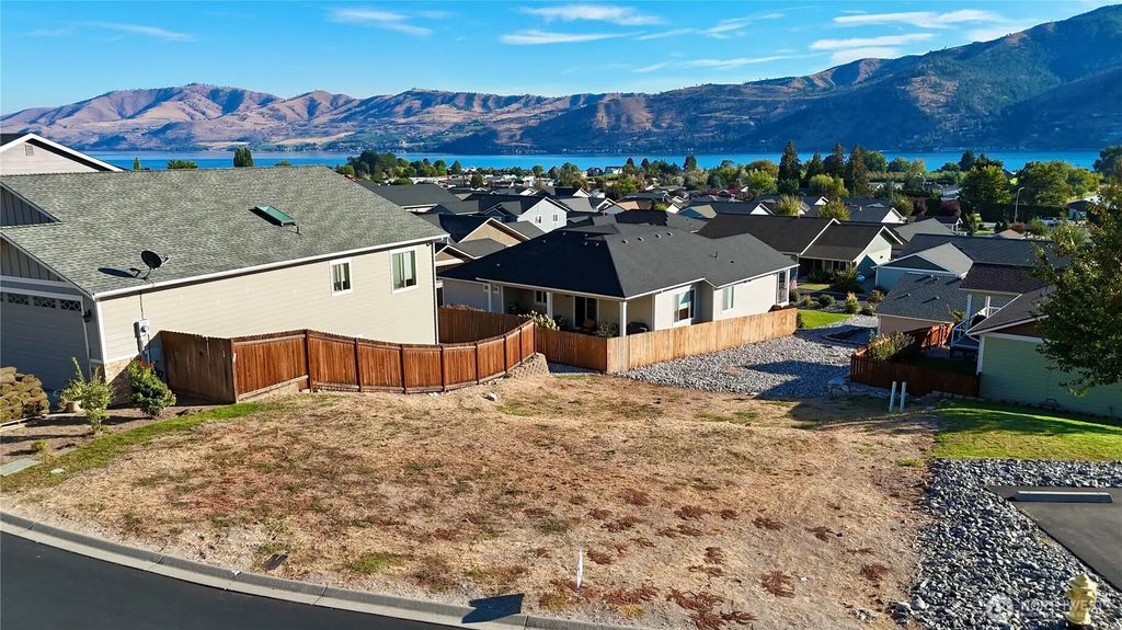 516 Village Drive, Manson