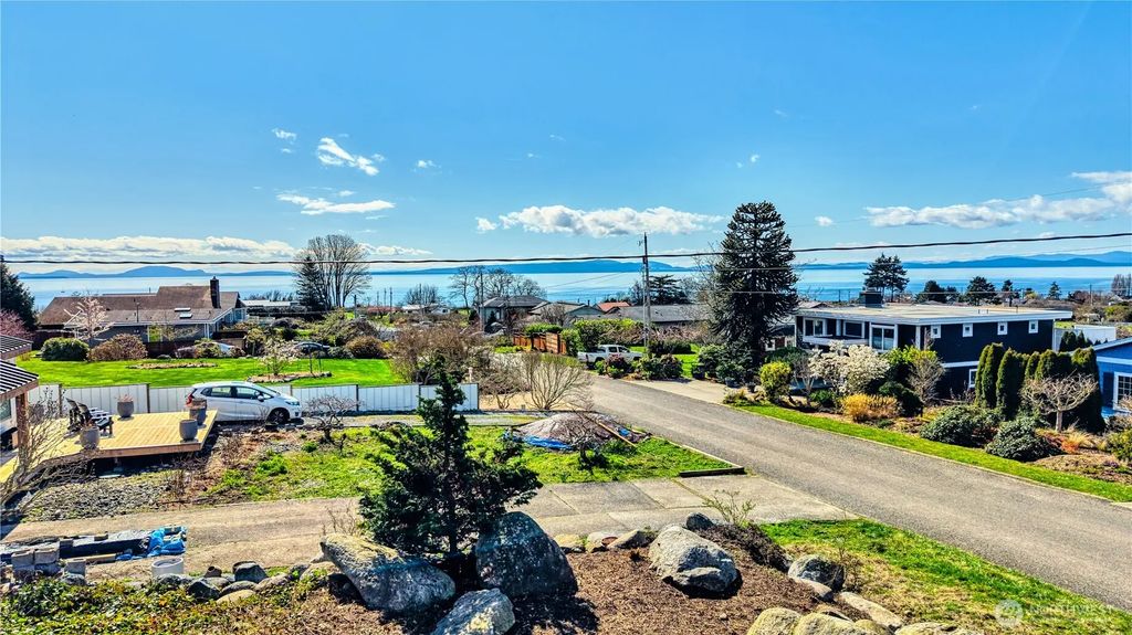 610 Highland Drive, Point Roberts