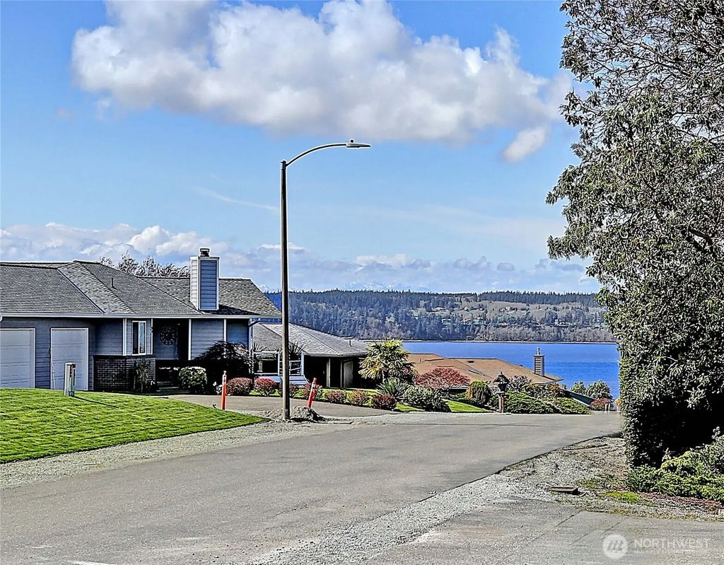 Onamac Way, Camano Island