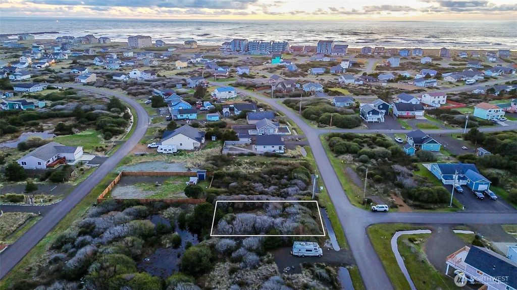 413 N Portal Loop Sw, Ocean Shores
