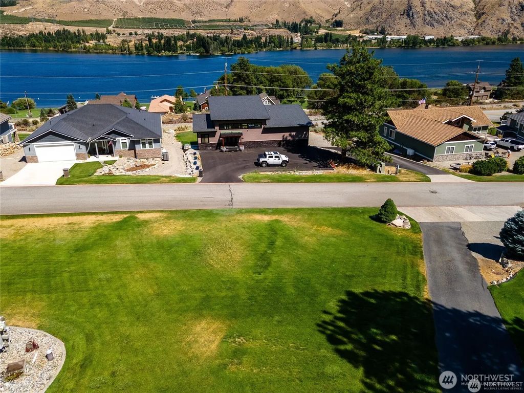 15307 Lakeview Street, Entiat