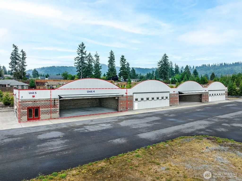 163 Reagan Lane 4 & 5, Eatonville