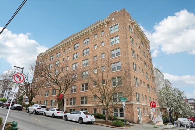 505 E Denny Way 301, Seattle