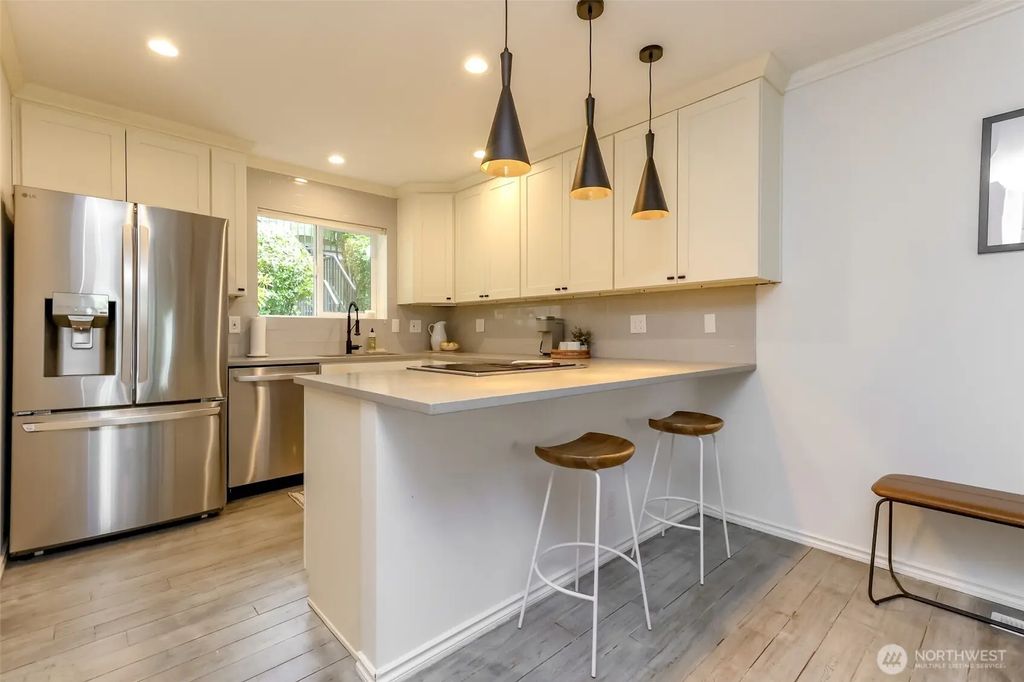 19905 4th Avenue Ne I, Poulsbo