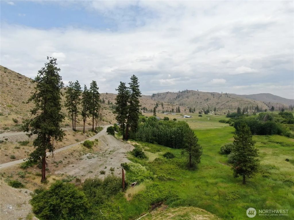 Antoine Creek Road, Chelan