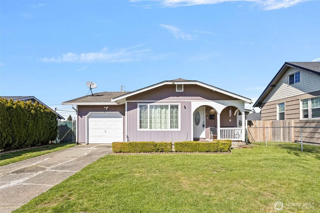 1025 E 63rd Street, Tacoma
