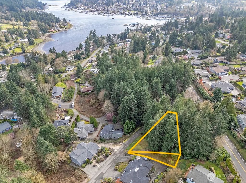 9806 Sari Lane, Gig Harbor